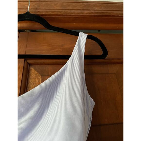 NWT Naked Wardrobe Women's One Shoulder Crop Top Periwinkle Light Blue Size M - Picture 8 of 8